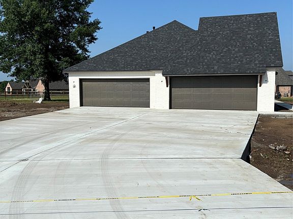 4th image of 6108 S 309th East Pl