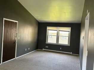 327 M St #2, Edwardsville, IL 62025