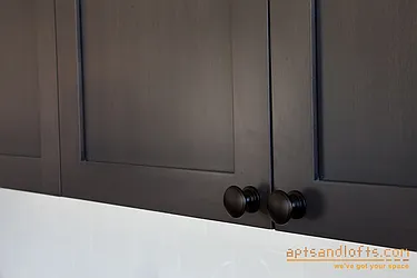 Rented by aptsandlofts.com