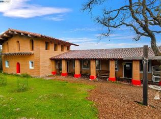 843 Las Trampas Rd, Lafayette, CA 94549