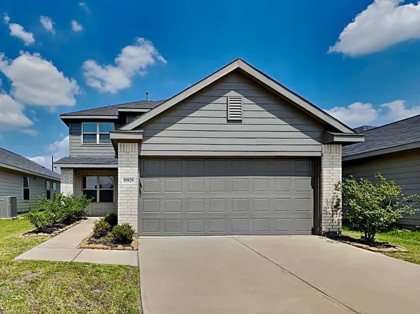 18826 Charter Elm Dr, Hockley, TX 77447