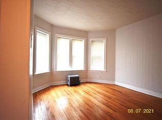 824 S 17th Ave APT 2B, Maywood, IL