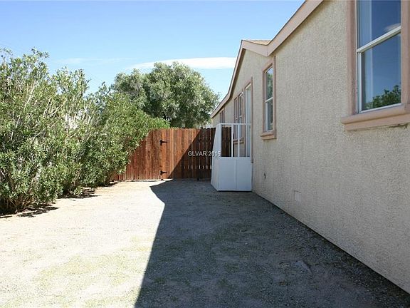 2nd image of 2380 Flaming Gorge St