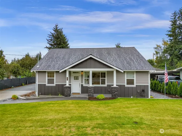 3037 Birchwood Ave, Bellingham, WA 98225