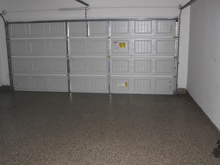 22 Cheswood Manor Dr — Photo 16