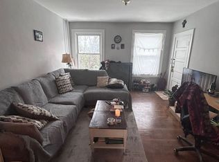 3219 N Calvert St APT C, Baltimore, MD 21218