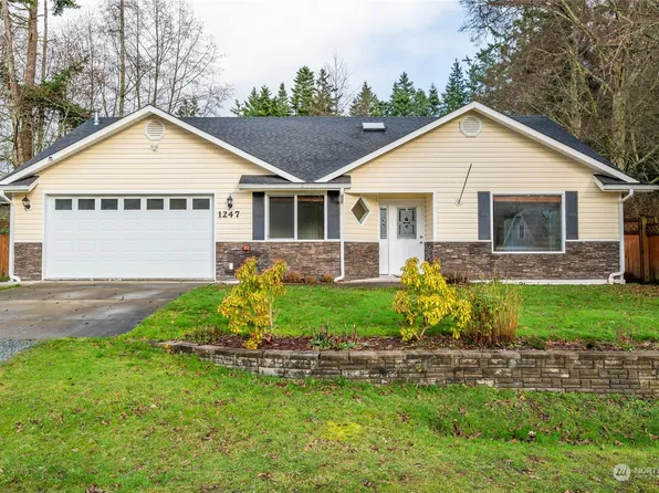1247 Dewey Drive, Coupeville, WA 98239