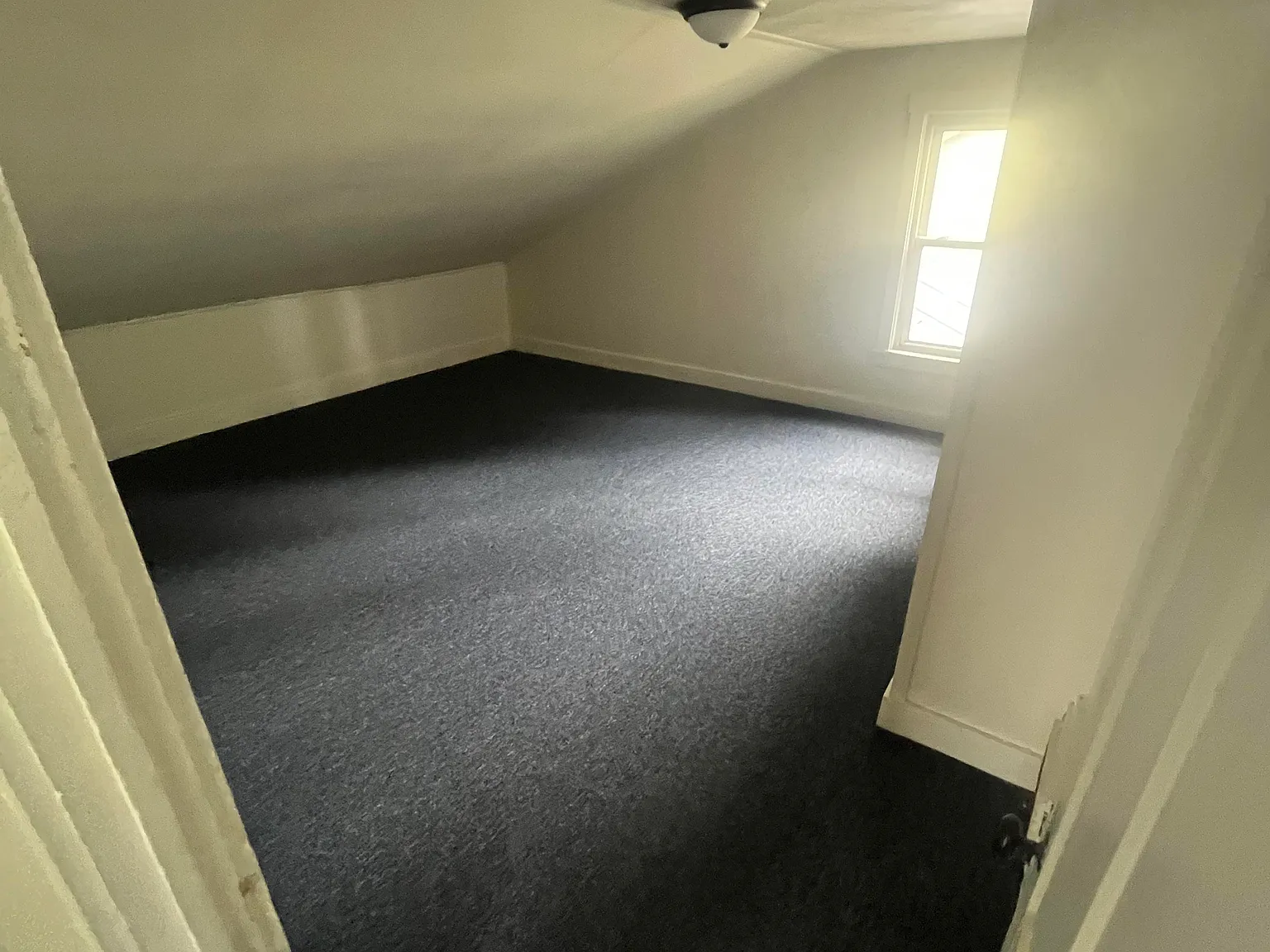 3 bed, 1109 sqft, $1,600 — Photo 3