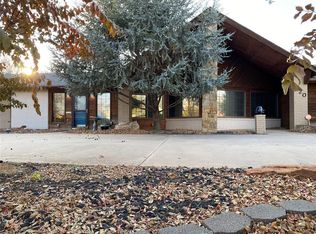 520 N West St, Cordell, OK 73632