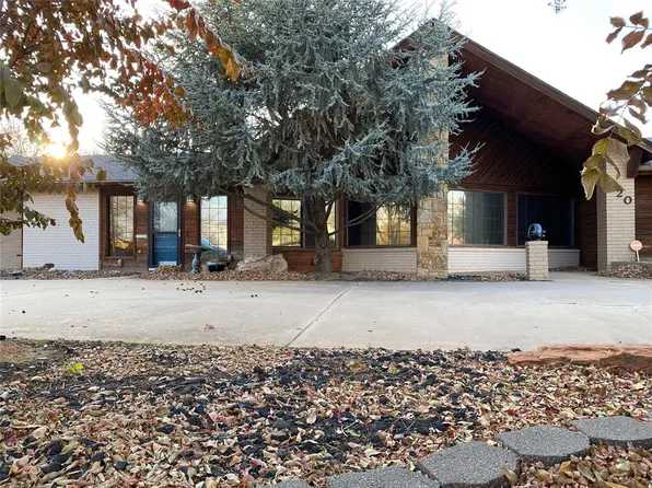 520 N West St, Cordell, OK 73632
