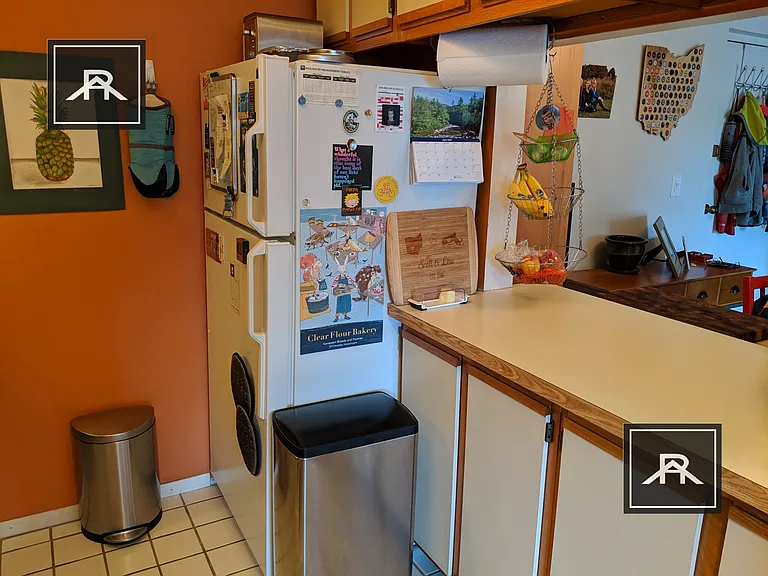 26 Waverly St #304 — Photo 8
