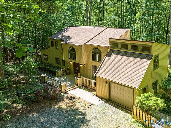 5th image of 13033 Little Bridge Dr