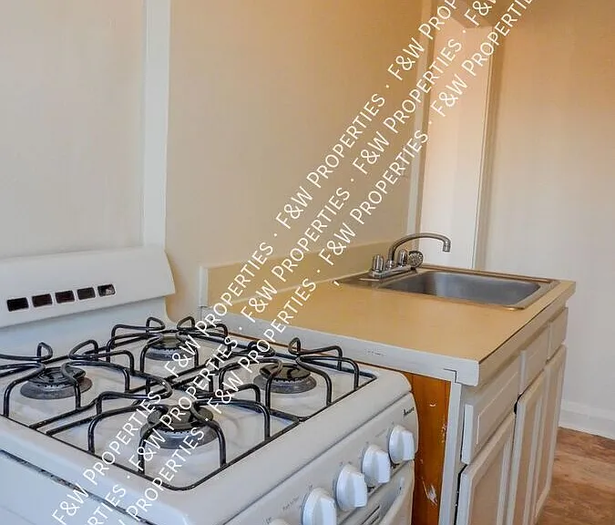 1544 E Broad St #303 — Photo 28