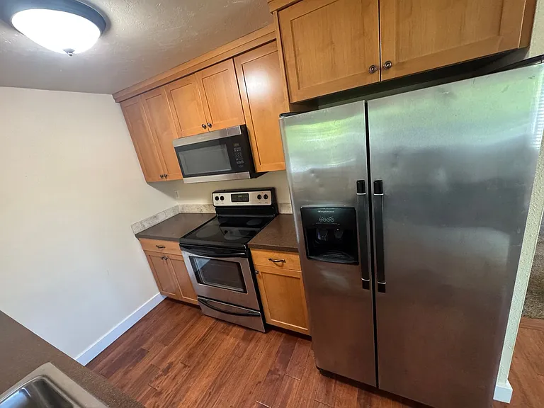 2850 Newton Pl — Photo 5