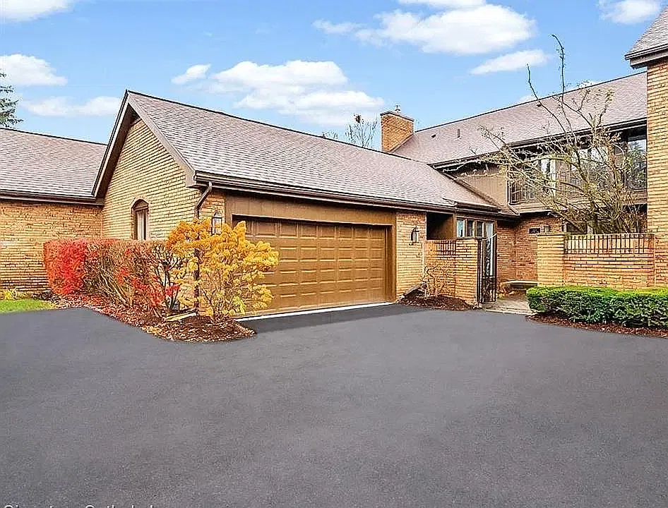 1865 Chipping Way
