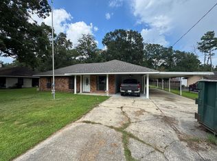 26806 Pen Dr, Walker, LA 70785