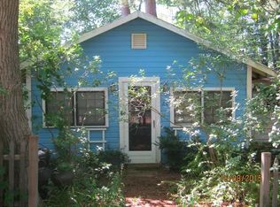 20 13th Ave, Halifax, MA 02338