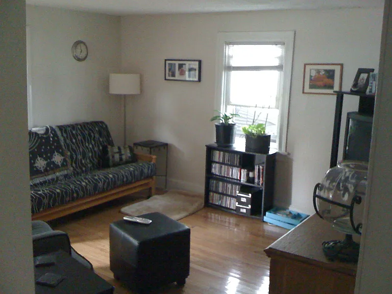 Garrett Ave — Photo 3