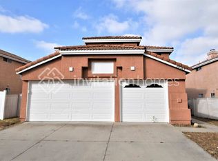 29365 Crest View Ln, Highland, CA 92346