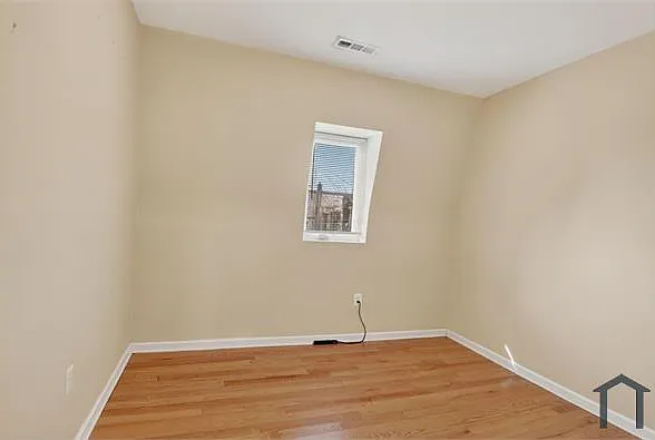 1648 Park Rd NW #6 — Photo 9