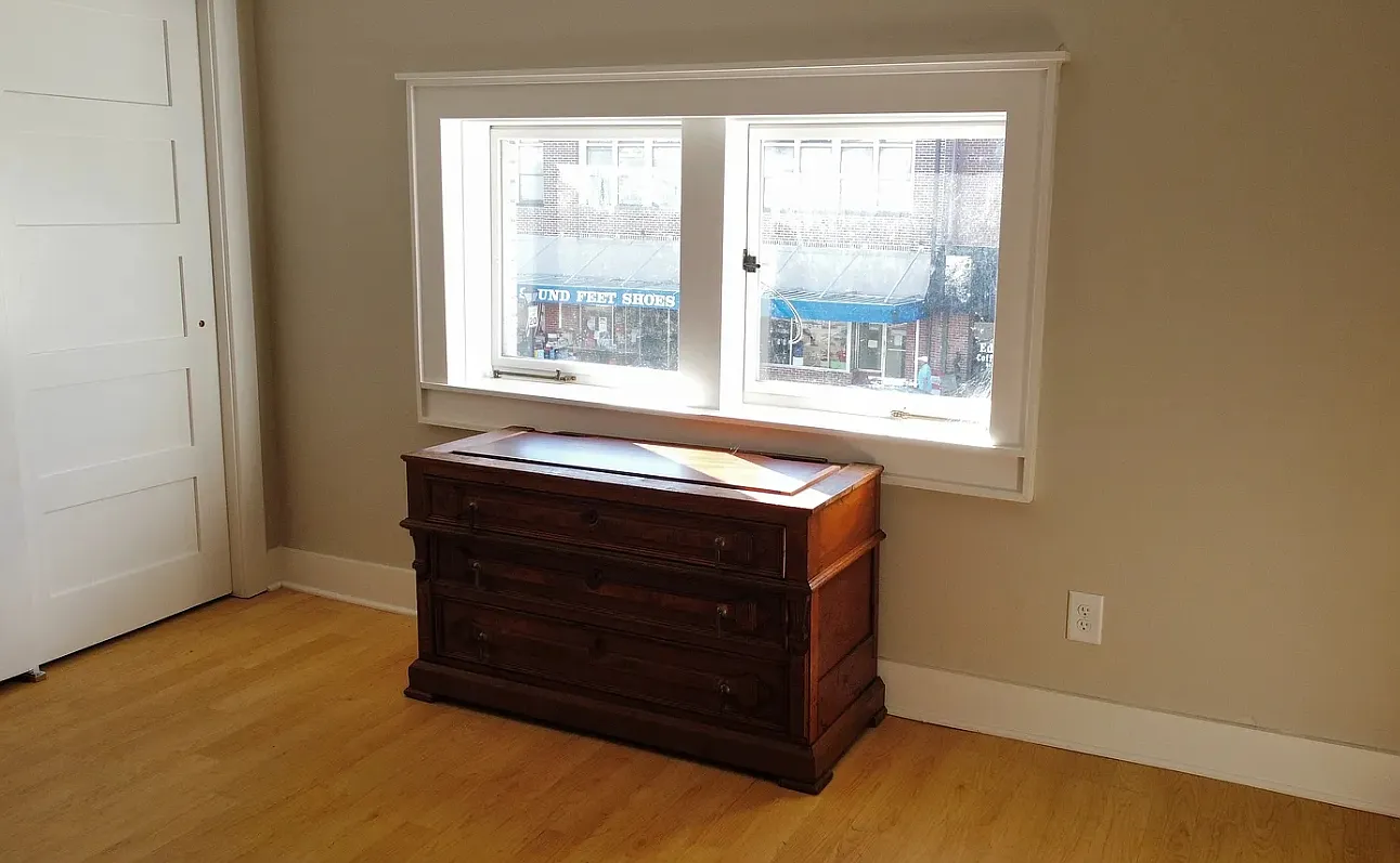 2 bed, 770 sqft, $1,600 — Photo 3