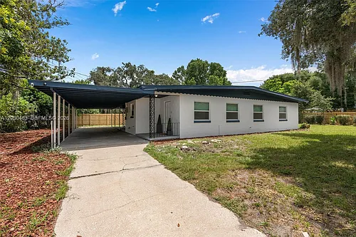 4255 Wee St Photo 1