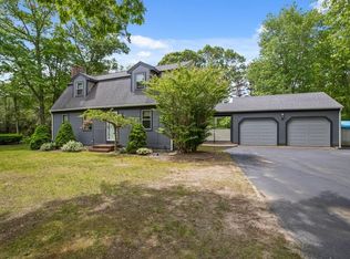 3 Grand Oak Rd, Forestdale, MA 02644