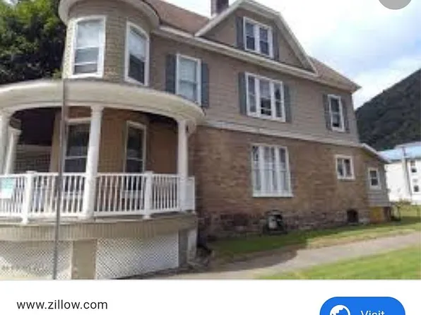 1139 Huron Ave, Renovo, PA 17764