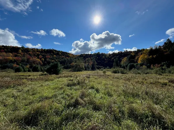 3680 VT Route 14, Calais, VT 05648