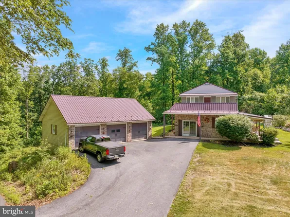 113 Sandhill Rd, Fleetwood, PA 19522