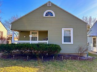 923 4th Ave, Aurora, IL 60505