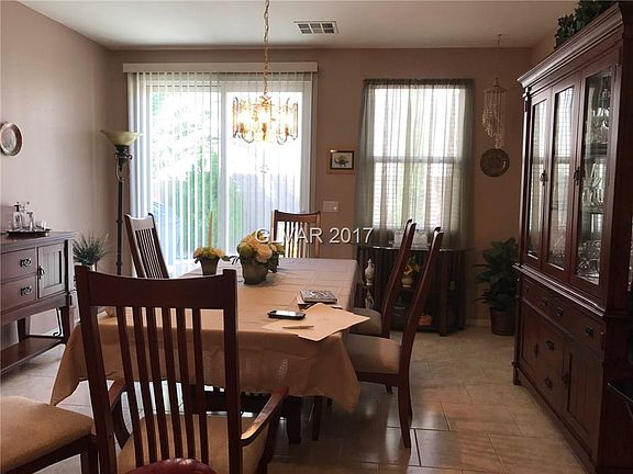 3rd image of 3538 Famiglia Dr