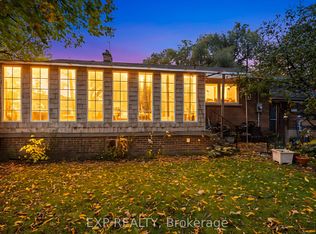 3 Harrow St, Mississauga, ON L4T1J2