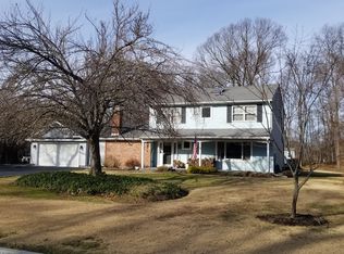 3 Duchess St, Shoreham, NY 11786