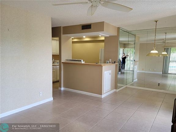 2nd image of 1815 Fairview Villas Dr APT 3