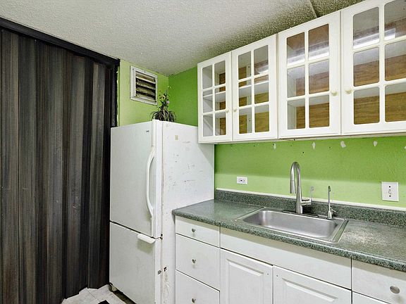 5th image of 111 Kahului Beach Rd APT C316