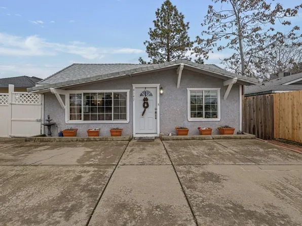 4147 Fort Peck St, Shasta Lake, CA 96019