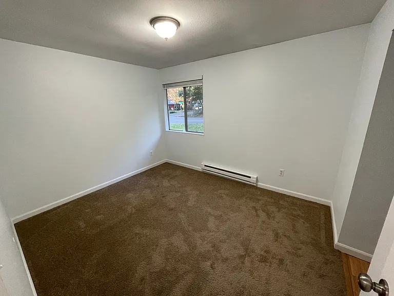 20905 NE 8th Pl — Photo 18