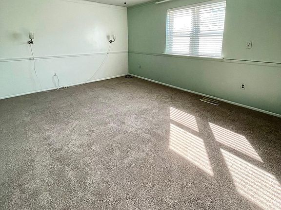 5th image of 7903 Fairfield St #1 & 2