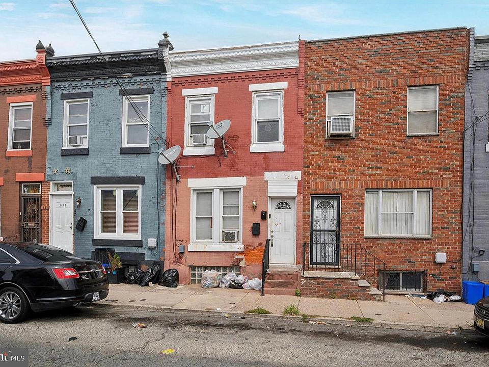 1st image of 2441 W Harold St
