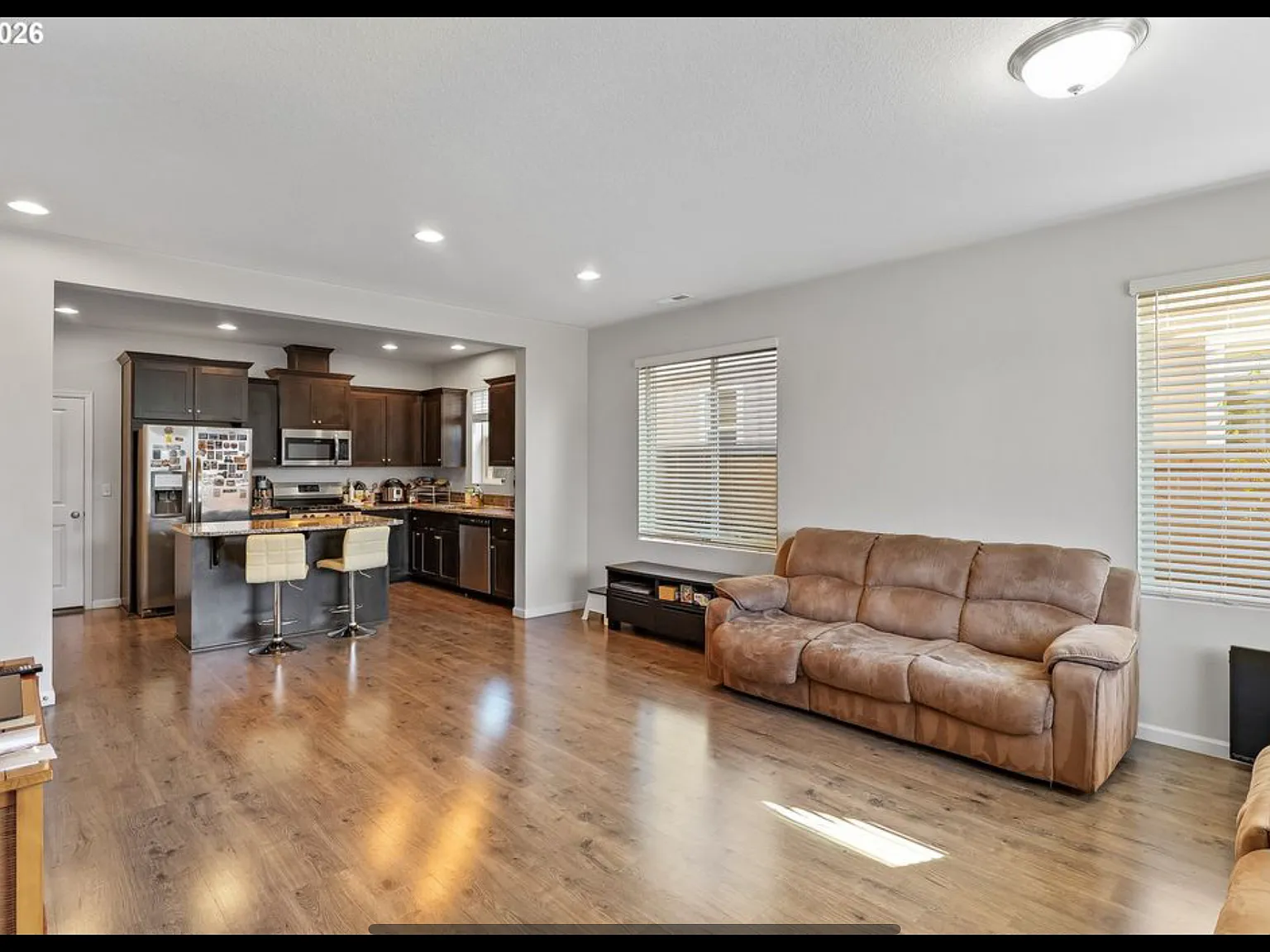 3 bed, 2.5 bath, 1561 sqft, $2,650 — Photo 3