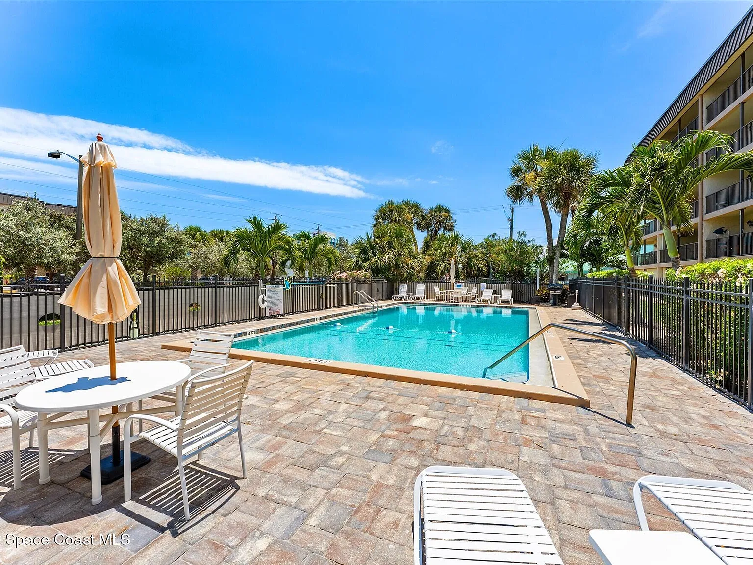 4100 Ocean Beach Blvd — Photo 3