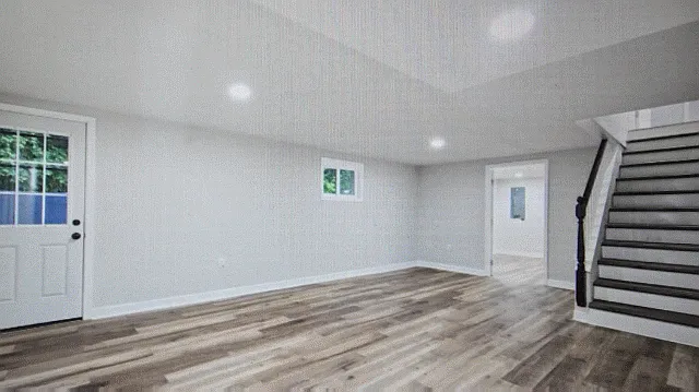 4 bed, 2730 sqft, $3,995 — Photo 3