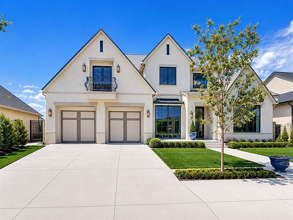 4th image of 2512 Highbury Dr