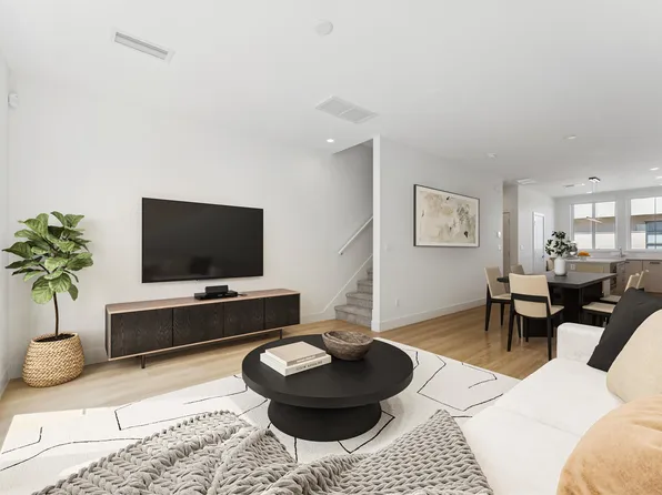 10188 No 1 Rd #7, Richmond, BC V7E 1R6