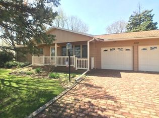 158 E Us Highway 52, Mendota, IL 61342