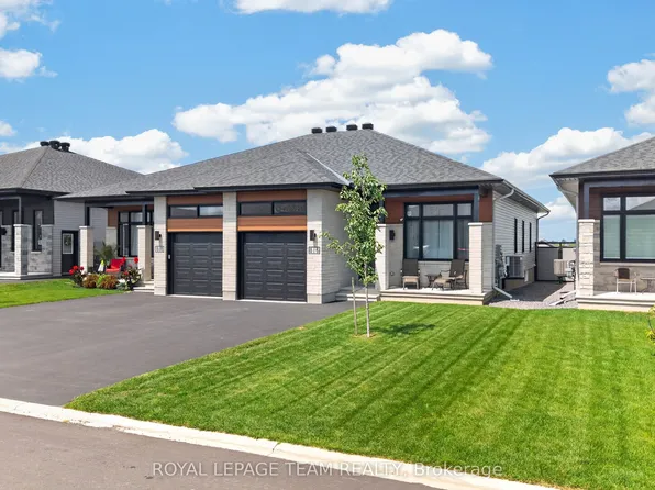 816 Namur St, Russell, ON K0A 1W0