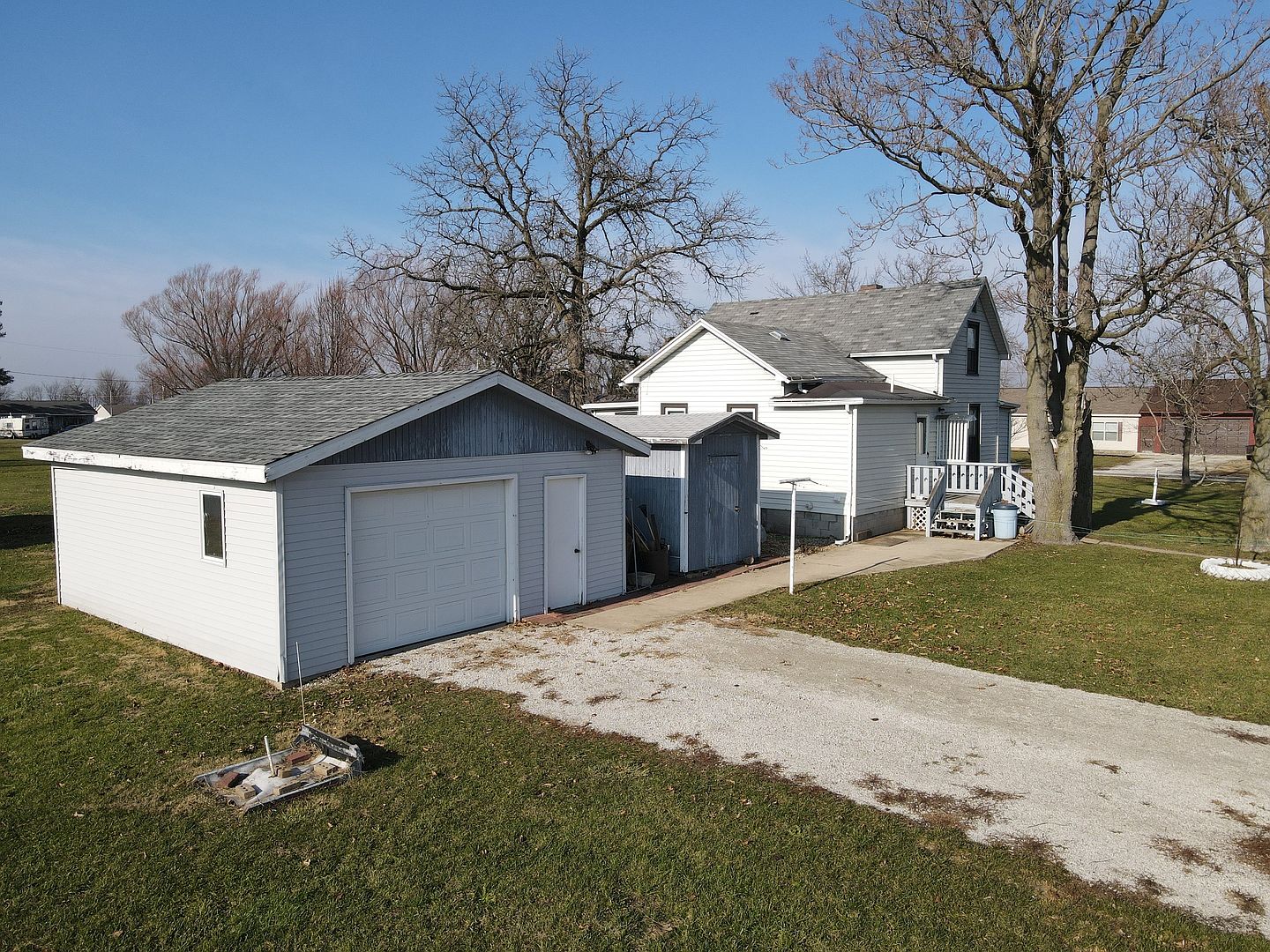 816 Masso St, Chenoa, IL 61726 Zillow