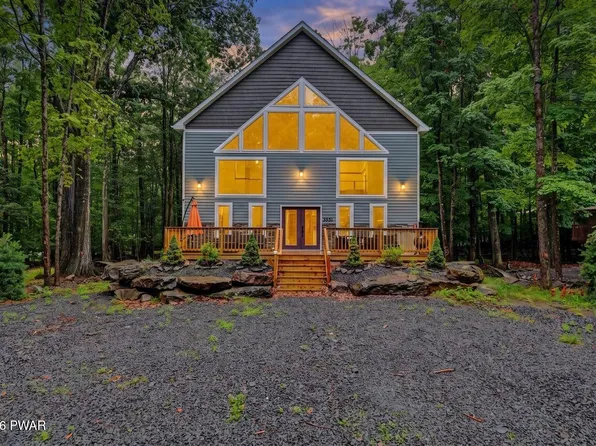 180 N Fairway Dr, Lake Ariel, PA 18436
