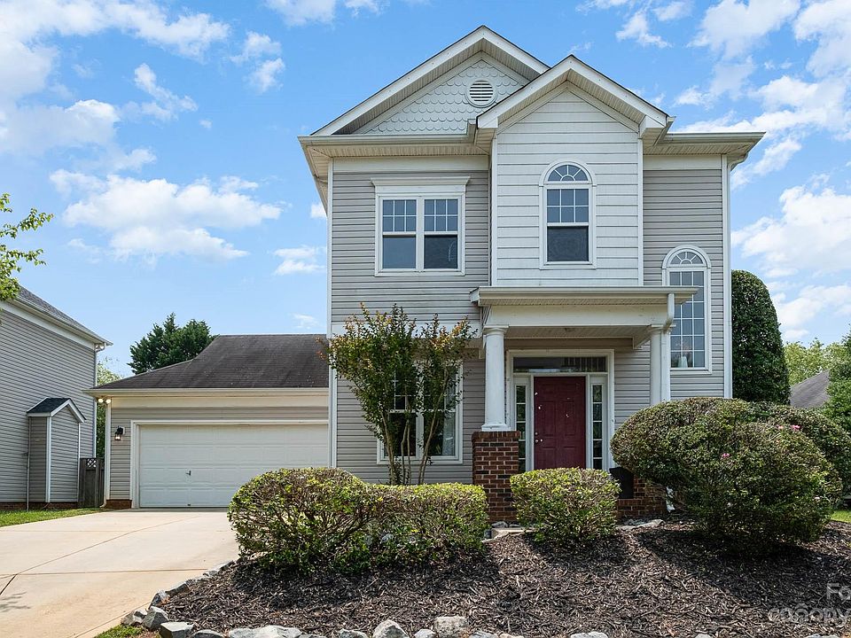 1st image of 7638 Rolling Meadows Ln